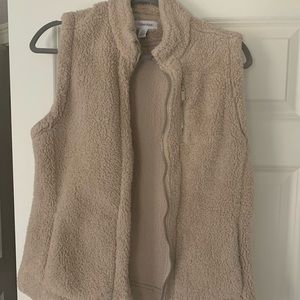 Never worn Calvin Klein fleece vest